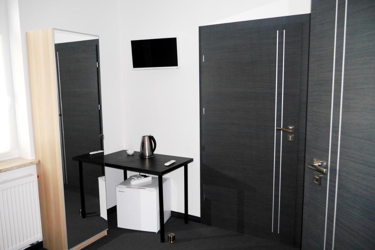 Obiekt Noclegowy Ocelot Pruszkow Room photo